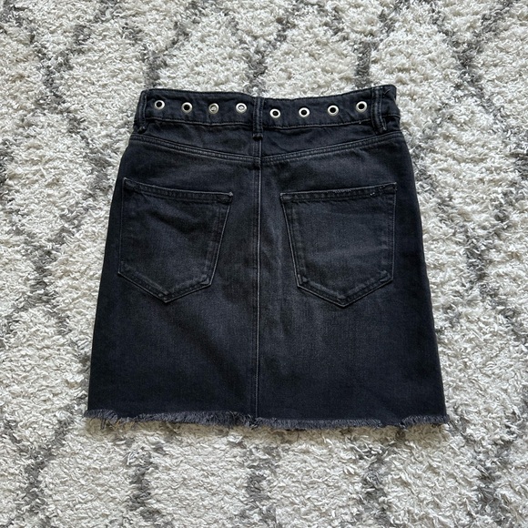 ALLSAINTS Black Lila Eyelet Denim Skirt / Size
0/XS - Picture 5 of 7